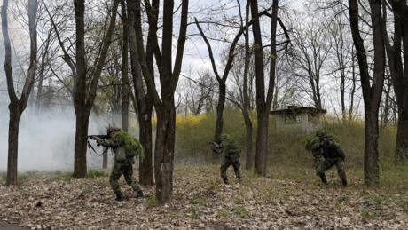 Прво теренско искуство за војнике генерације "март 2026": Оријентација и кретање на бојишту