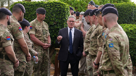 Izbori lokalni, a teme globalne: Kako Starmer koristi odgovor Britanije na rat u Iranu za kampanju