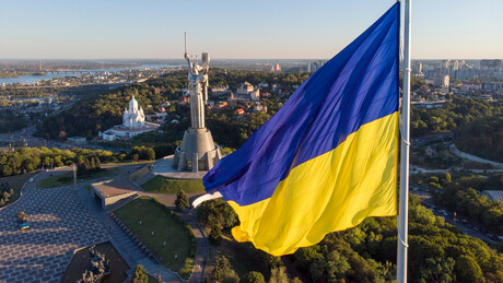 Ко и куда превози људе из Украјине: Детаљи спорног уговора