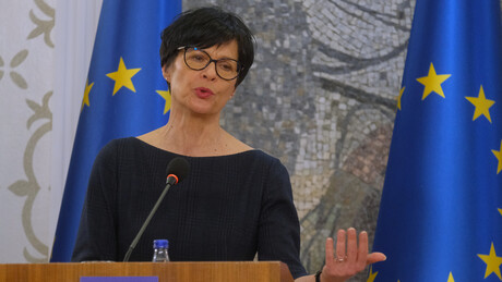 Преко Будимпеште до Кијева: Марта Кос објаснила зашто се обрадовала поразу Орбана