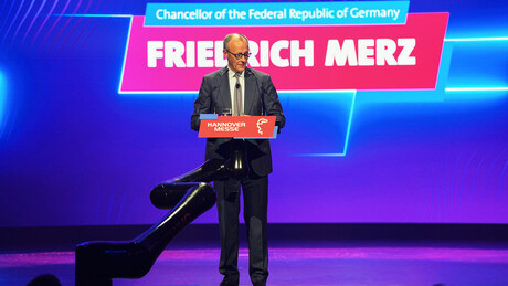 Немачка остаје без керозина: Мерц сазива Савет за националну безбедност