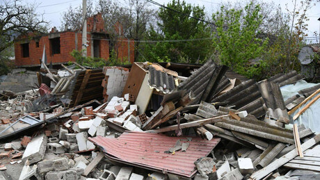 Приштина срушила гараже у Северној Митровици чији су власници Срби