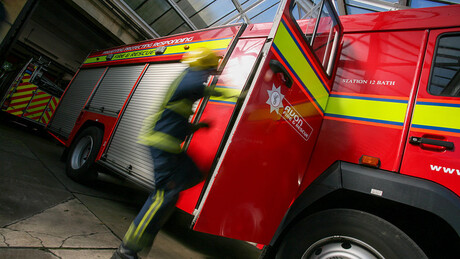 Саботажа или случајност: Пожар у војној бази у Енглеској коју САД користи за напад на Иран (ВИДЕО)