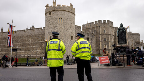 Britanska kraljevska porodica bez zaštite: Policajci spavali na dužnosti u Vindzoru