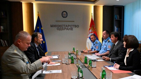 Gašić sa ambasadorom EU: Visok nivo usaglašenosti spoljne politike Srbije sa Briselom