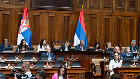 Nastavljeno vanredno zasedanje Skupštine Srbije: U fokusu pravosudni zakoni