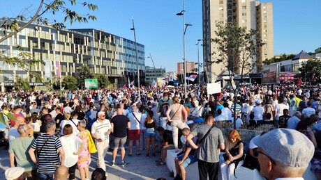 У Новом Саду одржан протест студената у блокади