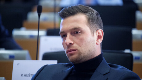 Najava izbora: Francuska opozicija na meti policijskih racija