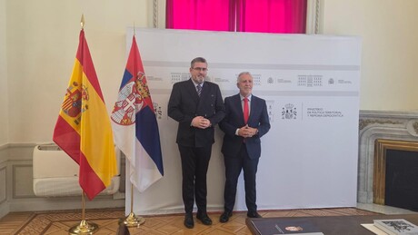 Старовић са шпанским министром: Србија захвална за уклањање усташких обележја са гробнице Лубурића