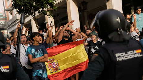 Полиција и војска настављају контроле у Сеути: Да ли је масовни покушај уласка у ЕУ био организован