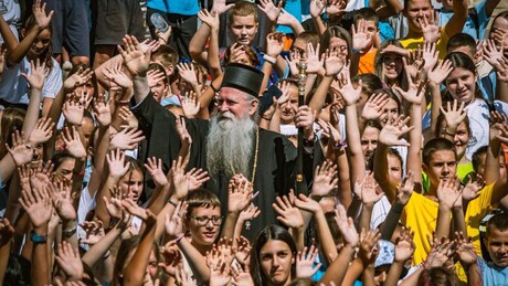 Митрополит Јоаникије: Наша најсветија дужност је да чувамо и негујемо српски језик и ћирилично писмо