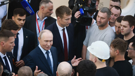 UŽIVO Centar ekonomije i diplomatije je na istoku: Putin na Istočnom ekonomskom forumu