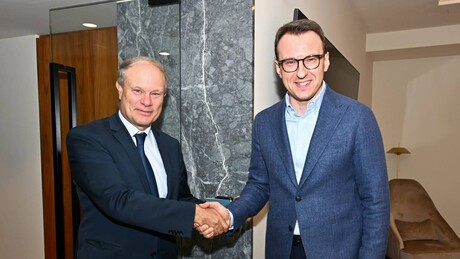Петковић са Макроновим изаслаником: О положају Срба на КиМ и наставку дијалога