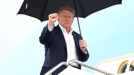 Трамп: Осумњичени ухапшени код америчке базе у Британији планирали да нанесу "велику штету"