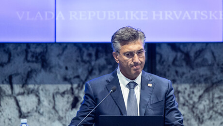 Пленковић се уплашио: Помно пратимо, Београд се наоружава као да је у "шопингманији"