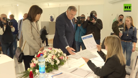 UŽIVO Izbori u BiH: Zatvorena birališta, SNSD najavio veliku pobedu Sava Minića i Željke Cvijanović