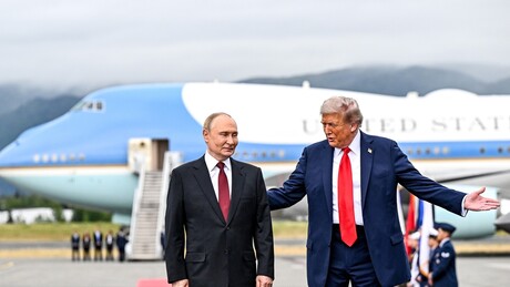 Нови корак ка миру? Путин и Трамп разговарали о деескалацији у Украјини