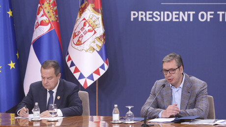 Uoči parlamentarnih izbora: Koliko glasova su naprednjaci i socijalisti dobili 2022. i 2023. godine